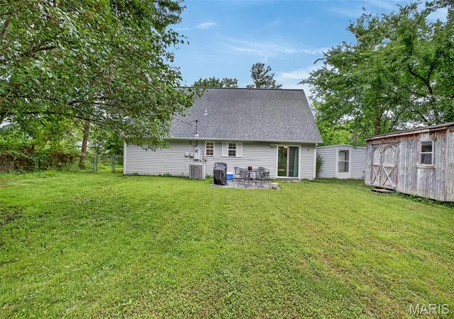 Photo 3 of Sale Pending at 15420 Talbot Ln, Saint Robert, MO 65584 | MLS# MIS26038379 | Listing updated on 2026-08-29