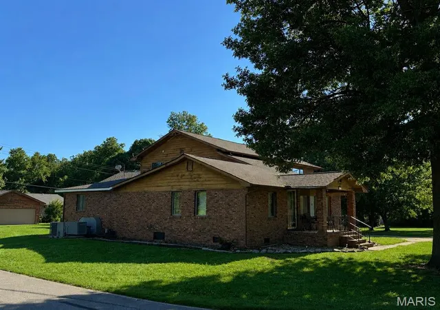 Photo 2 of Multi family home for sale at 301 Pecan Street, Wyatt, MO 63882 | MLS# MIS26038382 | Listing updated on 2026-07-17