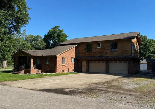 Photo 3 of Multi family home for sale at 301 Pecan Street, Wyatt, MO 63882 | MLS# MIS26038382 | Listing updated on 2026-07-17