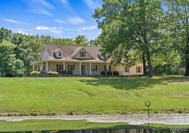 Homes for sale in Wright City, MO | 15774 Cox Rd, Wright City, MO 63390 | MLS# MIS26038390