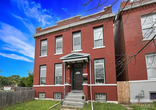 Photo 1 of Single family home for sale at 3223 Utah St, Saint Louis, MO 63118 | MLS# MIS26038394 | Listing updated on 2026-10-11