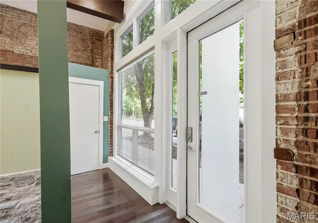 5th image of 2901 Wisconsin Ave, St. Louis, MO 63118