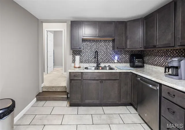 Photo 3 of Single family home for sale at 31 Judith Ln, Fairview Heights, IL 62208 | MLS# MIS26038403 | Listing updated on 2026-08-09