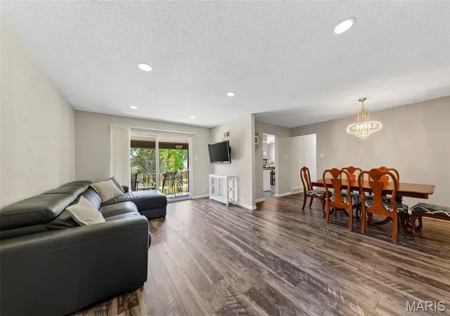Photo 2 of Condo for sale at 11999 Villa Dorado Dr #E, Saint Louis, MO 63146 | MLS# MIS26038406 | Listing updated on 2026-09-14