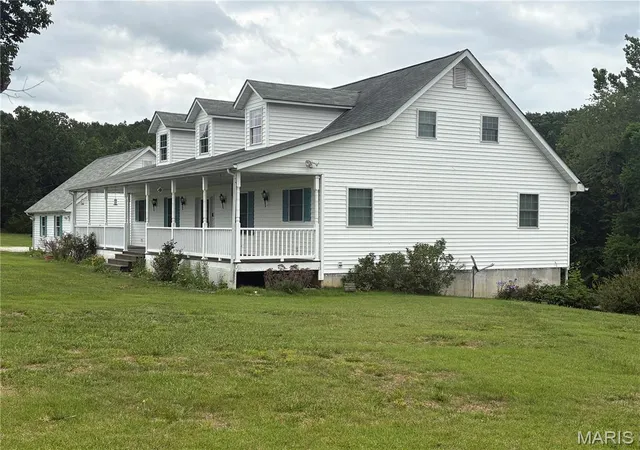 Homes for sale in Boss, MO | 23458 E Hwy 32, Boss, MO 65440 | MLS# MIS26038416