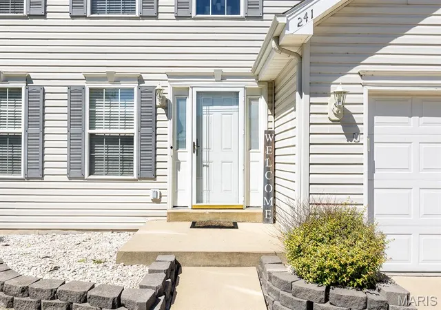 image of 241 Brookmanor Ct, Belleville, IL 62221 | MLS# MIS26038420