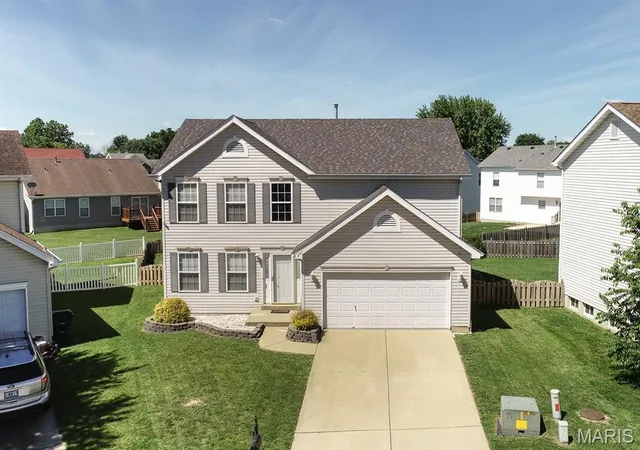 32nd image of 241 Brookmanor Ct, Belleville, IL 62221 | MLS# MIS26038420