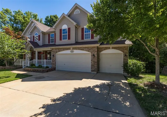 Homes for sale in Fenton, MO | 200 Romaine Spring View, Fenton, MO 63026 | MLS# MIS26038421