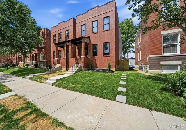 Homes for sale in St Louis, MO | 4441 Gibson Ave, St Louis, MO 63110 | MLS# MIS26038434