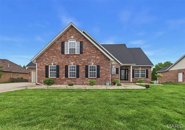 Photo 1 of Single family home for sale at 432 Marbleton Cir, O Fallon, IL 62269 | MLS# MIS26038441 | Listing updated on 2026-09-24