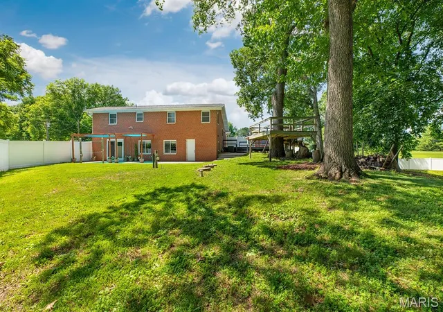 Homes for sale in Brighton, IL | 2364 Seminary Rd, Brighton, IL 62012 | MLS# MIS26038459
