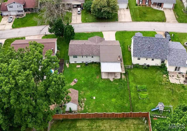 27th image of 620 Lime Rock Dr, Saint Charles, MO 63304 | MLS# MIS26038494