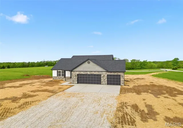Homes for sale in Eolia, MO | 306 Timberline Ct Lot 1- Tbb, Eolia, MO 63344 | MLS# MIS26038502