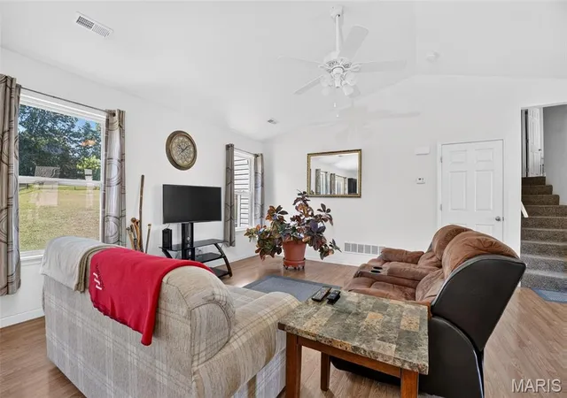 Homes for sale in Wentzville, MO | 1609 Spring Mill Dr, Wentzville, MO 63385 | MLS# MIS26038508