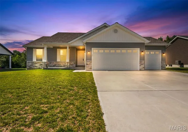 Homes for sale in Wright City, MO | 166 Bombadill Blvd, Wright City, MO 63390 | MLS# MIS26038547