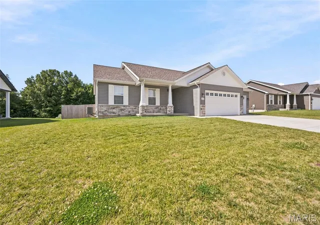 Homes for sale in Wright City, MO | 166 Bombadill Blvd, Wright City, MO 63390 | MLS# MIS26038547
