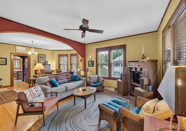 Photo 3 of Sale Pending at 210 Lower St, Augusta, MO 63332 | MLS# MIS26038553 | Listing updated on 2026-09-08