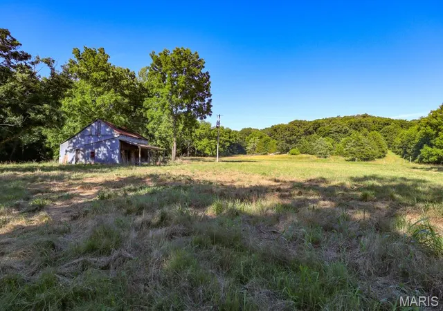 Photo 4 of House for sale at 14832 Sleepy Hollow Dr, Marthasville, MO 63357 | MLS# MIS26038613 | Listing updated on 2026-06-19
