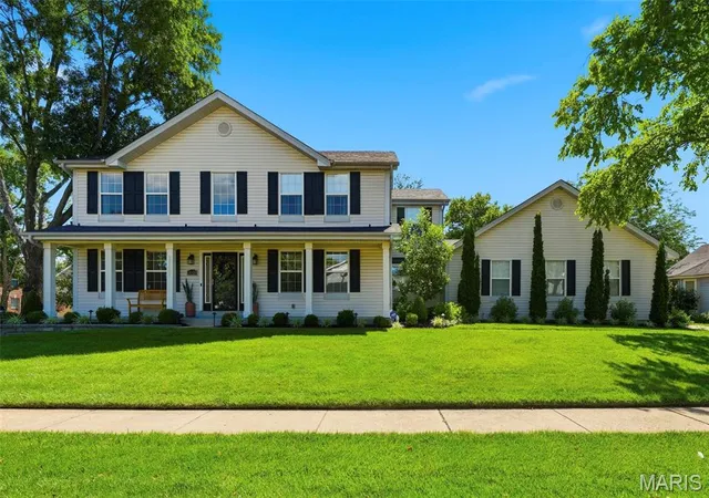 Homes for sale in Wildwood, MO | 16129 Sea Breeze Ct, Wildwood, MO 63040 | MLS# MIS26038621