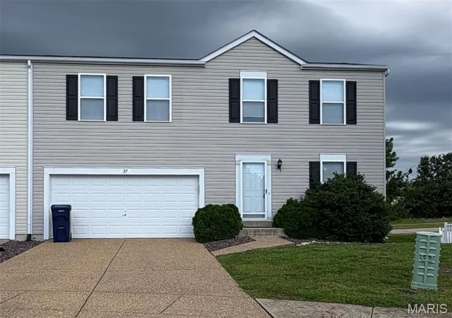 Homes for sale in Wentzville, MO | 37 Chesterfield Ct, Wentzville, MO 63385 | MLS# MIS26038634