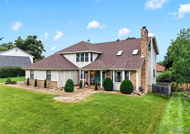 3rd image of 440 Meramec Wy, Saint Charles, MO 63303 | MLS# MIS26038638