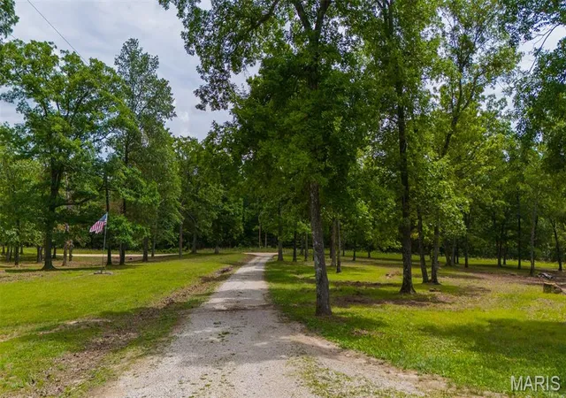 4th image of 1657 Dent County Road 2130, Rolla, MO 65401 | MLS# MIS26038656