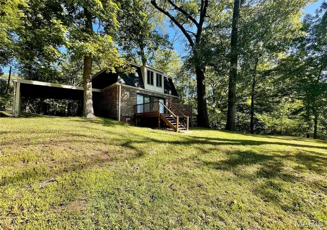 4th image of 12 Johnson Pl, Belleville, IL 62223 | MLS# MIS26038666