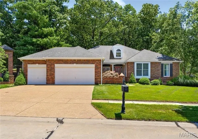 Homes for sale in Wildwood, MO | 1706 Big Horn Basin Dr, Wildwood, MO 63011 | MLS# MIS26038671