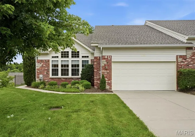 1st image of 835 Stone Meadow Dr, Chesterfield, MO 63005 | MLS# MIS26038681