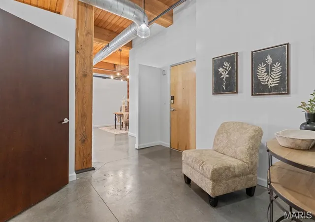 Photo 4 of Condo for sale at 1015 Washington Ave #501, Saint Louis, MO 63101 | MLS# MIS26038711 | Listing updated on 2026-08-16