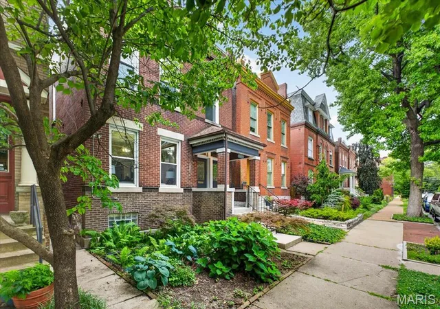 Photo 1 of Single family home for sale at 4444 Arco Ave, Saint Louis, MO 63110 | MLS# MIS26038764 | Listing updated on 2026-09-21