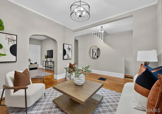 Photo 4 of Single family home for sale at 4444 Arco Ave, Saint Louis, MO 63110 | MLS# MIS26038764 | Listing updated on 2026-09-21