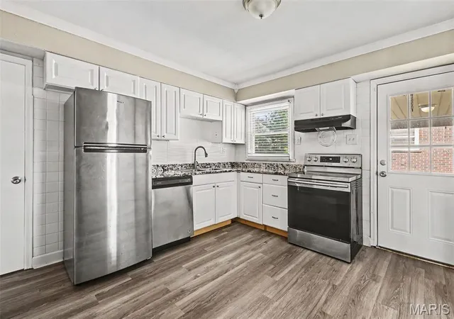4th image of 30 Saint Edward Ln, Florissant, MO 63033 | MLS# MIS26038767
