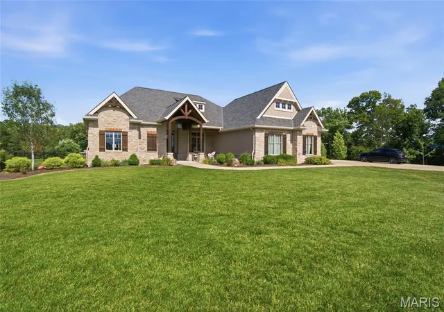 4th image of 9420 Gilmore Lake Rd, Columbia, IL 62236 | MLS# MIS26038784