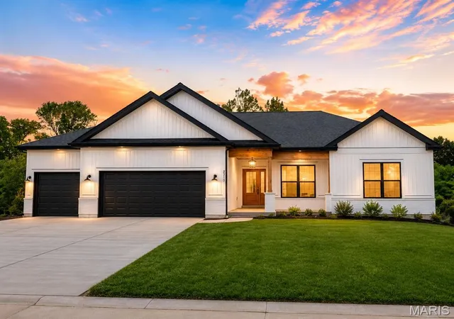 Photo 1 of Single family home for sale at 214 Fiddler's Close Rd #214 STB Phase V, Washington, MO 63090 | MLS# MIS26038792 | Listing updated on 2026-08-04