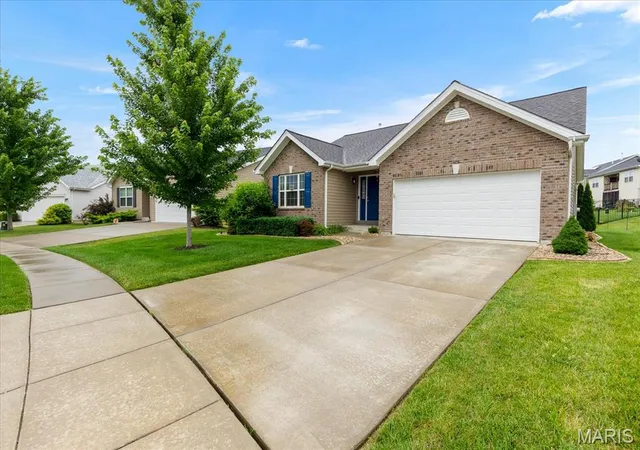 Homes for sale in Wentzville, MO | 405 Jockeys Run, Wentzville, MO 63385 | MLS# MIS26038804