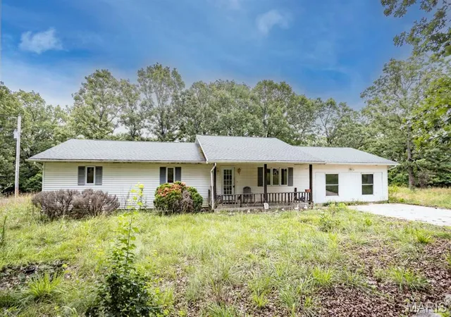 Homes for sale in Richland, MO | 4644 Eaton Ave, Richland, MO 65556 | MLS# MIS26038827