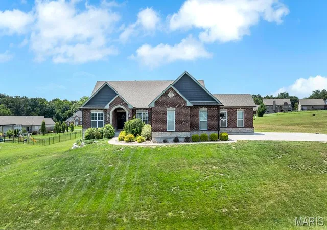 Homes for sale in Old Monroe, MO | 250 Pintail Dr, Old Monroe, MO 63369 | MLS# MIS26038866