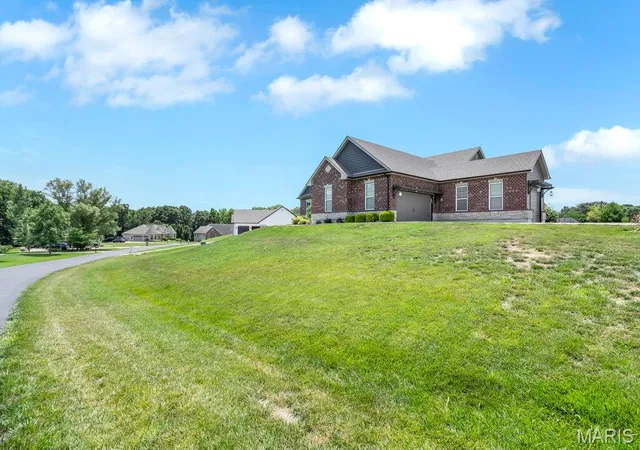 Homes for sale in Old Monroe, MO | 250 Pintail Dr, Old Monroe, MO 63369 | MLS# MIS26038866