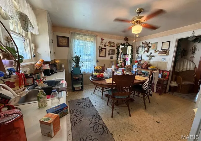 Photo 4 of Sale Pending at 613 Wabash Ave, Belleville, IL 62220 | MLS# MIS26038900 | Listing updated on 2026-09-30