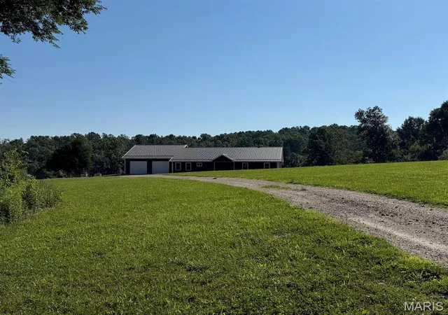 Homes for sale in Salem, MO | 4800 County Road 4210, Salem, MO 65560 | MLS# MIS26038902