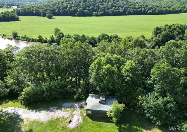 Homes for sale in St Clair, MO | 56+/- Acres Green Acres Ln, St Clair, MO 63077 | MLS# MIS26038906