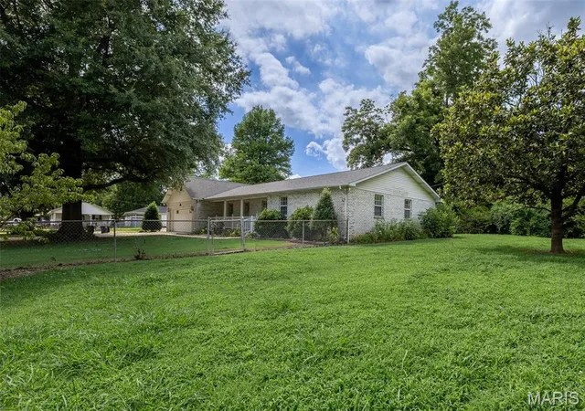 Homes for sale in Campbell, MO | 310 Park St, Campbell, MO 63933 | MLS# MIS26038917