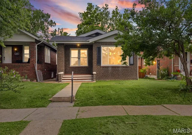 1st image of 6856 Plymouth Ave, Saint Louis, MO 63130 | MLS# MIS26038930