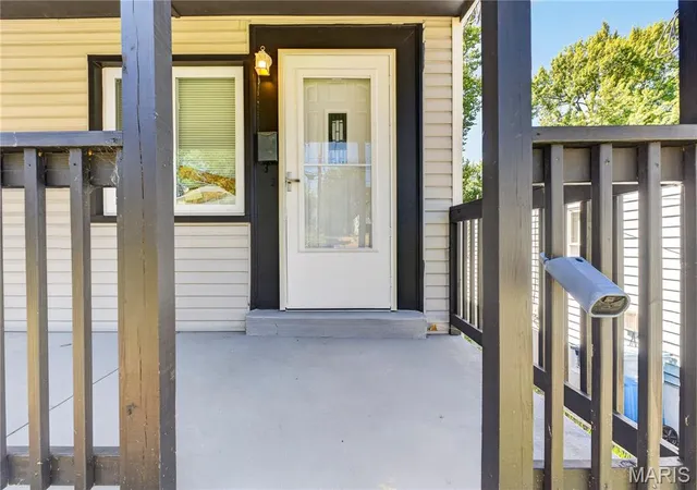 Photo 2 of Single family home for sale at 138 Elkan Ave, Saint Louis, MO 63135 | MLS# MIS26038939 | Listing updated on 2026-08-25