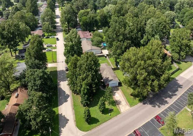 Homes for sale in Sikeston, MO | 900 Hawthorn Dr, Sikeston, MO 63801 | MLS# MIS26038946