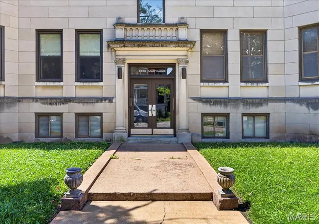 Homes for sale in St Louis, MO | 322 N Boyle Ave #LLN, St Louis, MO 63108 | MLS# MIS26038968