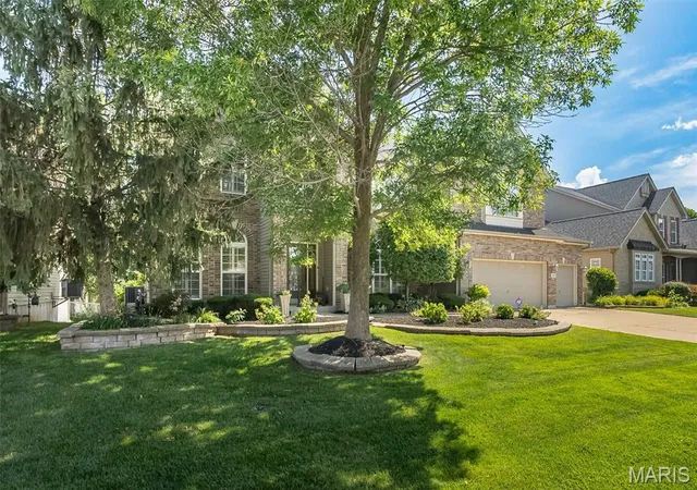 4th image of 306 Magnolia Valley Dr, O Fallon, MO 63366 | MLS# MIS26039001