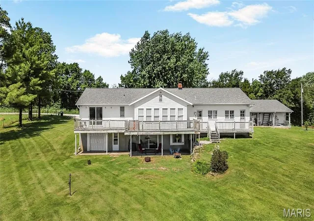 Homes for sale in New Bloomfield, MO | 8430 County Road 349, New Bloomfield, MO 65063 | MLS# MIS26039008