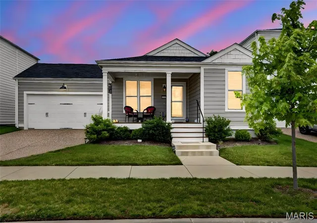 3rd image of 3653 Starkville St, Saint Charles, MO 63301 | MLS# MIS26039040